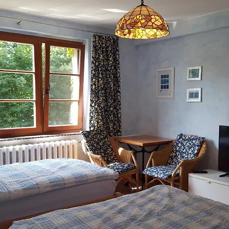 Eva-maria Und Reinhard Köhler *